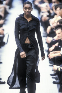 DriesVanNoten1996WomenRTW133.thumb.jpg.667344ed9a4198c6eae5215c0f16f8ef.jpg