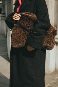 E15460s4.jpg