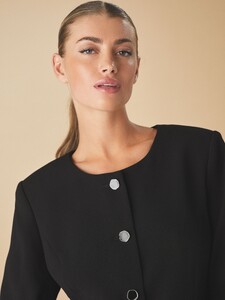E68987s4.jpg