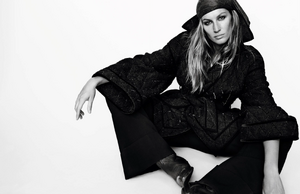 Gisele_08.thumb.png.c679d010812f62f5794becb6e3f32071.png