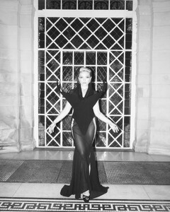 HarrisReedAW25Show_LFW_PhotoJosh_FPD_28229.jpg