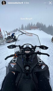 IMG_5877.thumb.jpeg.f8b9932cfcfa6e42c3fa375f9a0e6ef2.jpeg