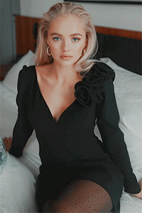 Julia Mellor4.png