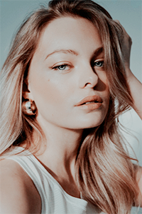 Lauren Alexander1.png
