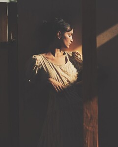 Lil throwback - feat @thelumagrothe hair by @anthonycristianosalon for @officiallevisage (1).jpg