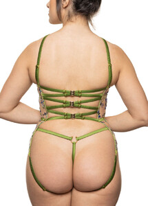 Studio_Pia_Olita_Ouvert_Bodysuit_Jungle_Garnet_District_05_705x982.jpg