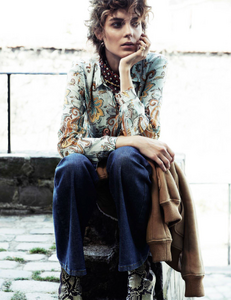 VogueSeptem2015_ebook3000-1667.thumb.png.499072986f2232350d7028e59d490d2b.png
