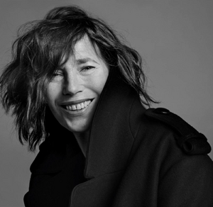 Vogue_Paris_-_Octobre_2015-1241.thumb.png.a765528ad4c18bbbfcfc5a4c1969271f.png