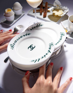 Vogue_Paris_-_Octobre_2015-1456.thumb.png.672fd2bf06ce173f0f3a1abd8b546fd8.png