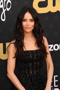 abigail-spencer-at-critics-choice-awards-2024-4.jpg