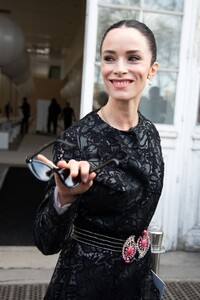 abigail-spencer-at-giambattista-valli-show-during-paris-fashion-week-03-01-2024-3.jpg