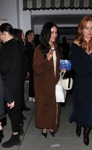 abigail-spencer-leaves-the-uta-oscar-pre-party-in-la-03-08-2024-1.jpg
