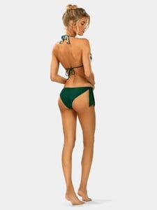bikini-kapielowe-wiazana-gora-od-bikini-w-tropikalne-zielone-liscie-FG144D-907-m2.jpg