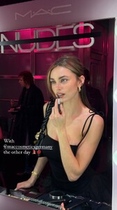 charleenweiss-20250221-0001.thumb.jpg.0ea5d5edccdda09b6ff0da2c42045697.jpg