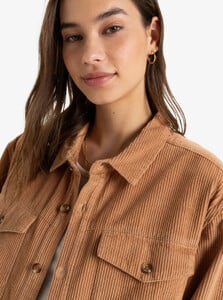 erjwt03630_roxy,w_clb0_frt4.jpg