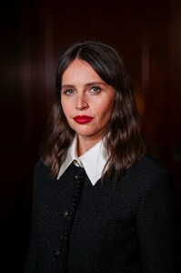 felicity-17.jpg