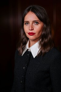 felicity-19.jpg