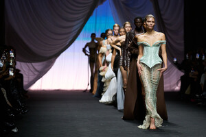 gaultier-hc-atm-s25-022.thumb.jpg.f17d673480da0b362d4f16d1dcd01df4.jpg