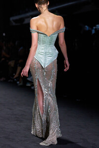 gaultier-hc-clp-s25-054.thumb.jpg.0abc958e7b59ad166955c6fe13c85556.jpg