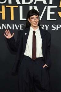 halsey-6.jpg