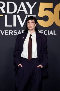 halsey-8.jpg