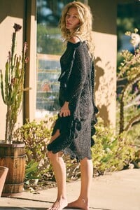 images.urbndata-2.thumb.jpg.03a91cb6fd15ab65ba5b9e8fa2a56fa4.jpg