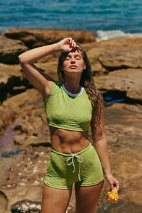 images.urbndata-5.thumb.jpg.5078491b791ece5b0ff5485a333c3766.jpg