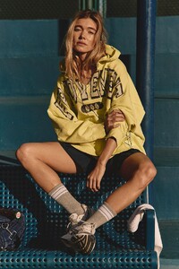 images.urbndata-5.thumb.jpg.5e5c9766e4e847a2e6b331bc829c42a4.jpg
