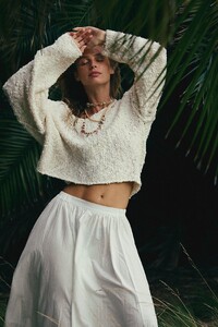 images.urbndata-6.thumb.jpg.1fb852f03eaba604a2f3c6b103df324c.jpg