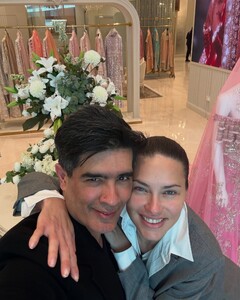 manishmalhotra05_1739691758644.jpeg