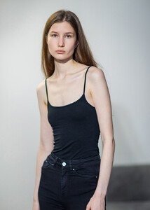 mdcselects_anastassiazahhartsenko01.thumb.jpg.87532abf3ab94737a7afdd1431346568.jpg