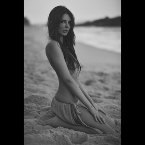 meganeclaire_480451697_18487815010015083_9100745866756082970_n.jpg