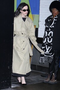mikey-madison-exits-good-morning-america-studios-02.12.2025-2.jpg