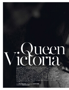 queen_01.thumb.jpg.cf15e91b12285ccd346b8e190d41948c.jpg