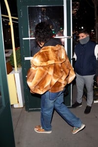 rihanna-a-ap-rocky-nyc-date-night-fashion-01-02-2025-8.jpg