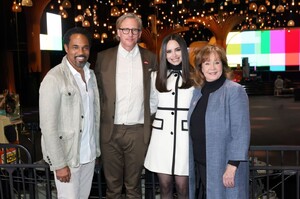 sofia-carson-at-sag-awards-preview-in-la-0.jpg