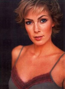 susannevannmodelbooking.jpg