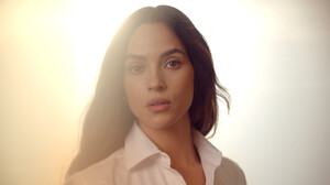 t-b4edb9ffc9374729bfe0010c634a48a6-name-Adria-Arjona.jpg
