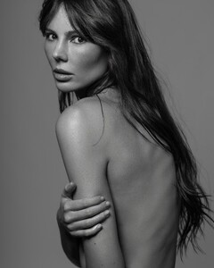 victoriasilvstedt_466795678_18469484398015083_4468086307714127427_n.jpg