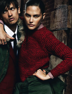 vogue-paris-2013-aout-113.thumb.png.f412d304d117d55b4aa688676b82242b.png