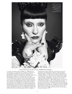 vogue-paris-2013-aout-185.thumb.png.a0995c81ff4e5c5187c97aa0582d5e20.png
