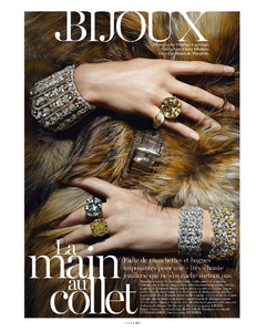 vogue-paris-2013-octobre-163.thumb.png.30e2304f35a45d50d91c5ac5413b8f40.png