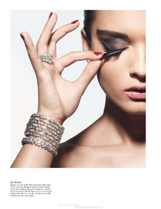 vogue-paris-2013-octobre-294.thumb.png.5779f54d2ff467e8d21cbcb808206c46.png