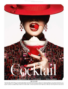 vogue-paris-2014-juin-juillet-177.thumb.png.ff1bca4a454c9d60c03e096b3ad867b6.png