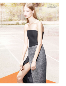 vogue-paris-2015-aout-166.thumb.png.389af0357270e7c8d56fa54e7f8c851e.png