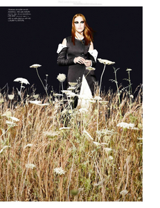 vogue-paris-2015-aout-180.thumb.png.245586a48269e6c0b153685e311c7c06.png