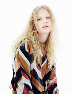vogue-paris-2015-aout-205.thumb.png.7f25277a8af1da1ea02e7579599e5797.png