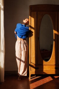 yse-maille-pull-souffle-dore-bleu-vif2.jpg