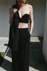 03067039800-a3.jpg