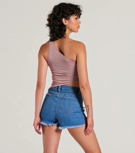 06002-1861_2_PINK_MentionableFlirtOneShoulderAsymmetricalCropTop_b5c09d02-1ddc-4710-b869-cb6d978dcb70_1594x1800_crop_center.jpeg